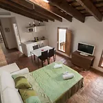 Dianum Lofts